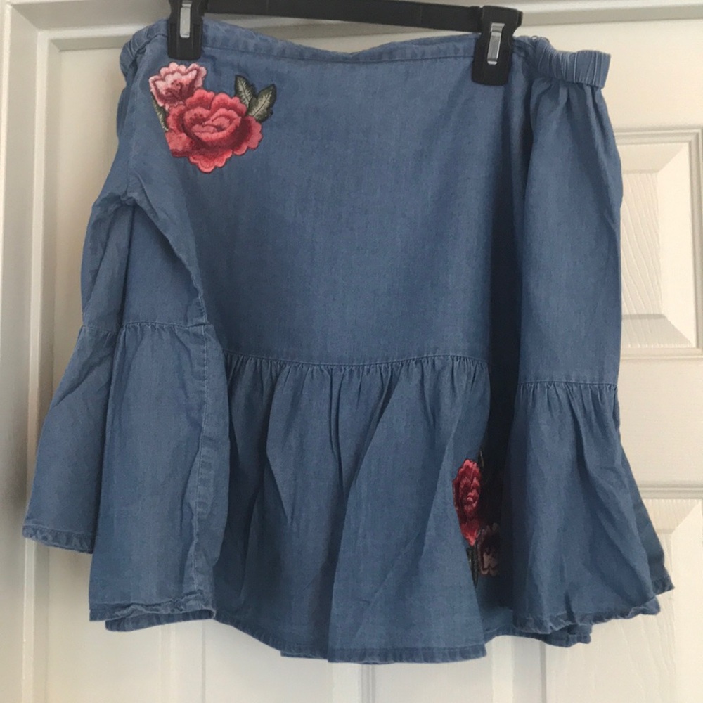 Denim off shoulder shirt